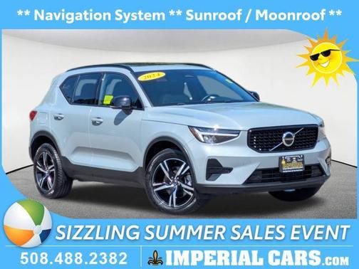 2024 Volvo XC40 B5 Core Bright Theme