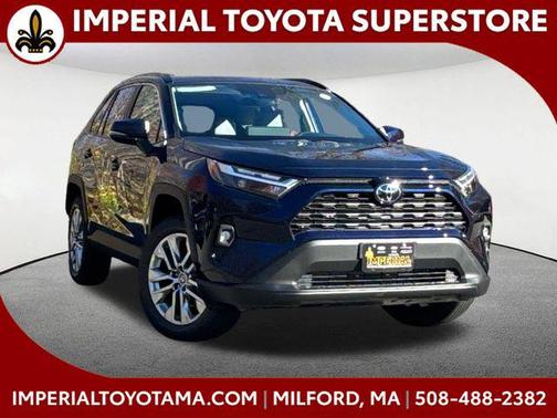 2025 Toyota RAV4 XLE Premium