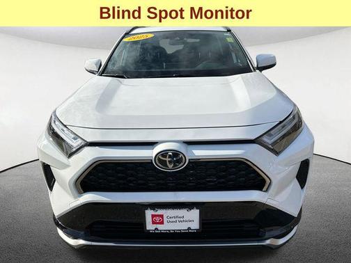 2025 Toyota RAV4 Hybrid SE