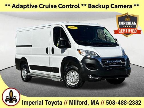 Bright White Clearcoat 2025 RAM ProMaster 2500 Tradesman