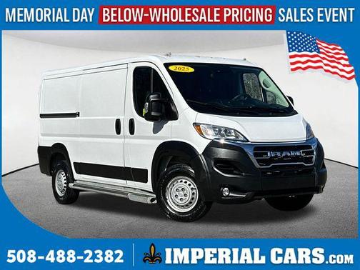 Bright White Clearcoat 2025 RAM ProMaster 2500 Tradesman