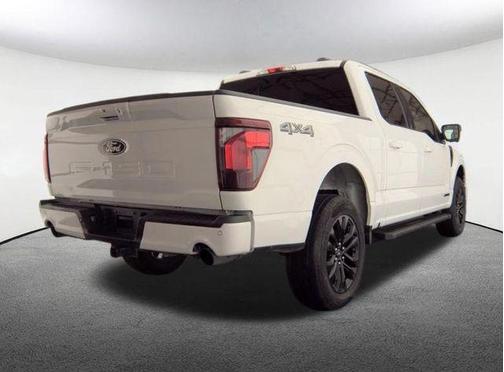 Oxford White 2025 Ford F-150 XLT