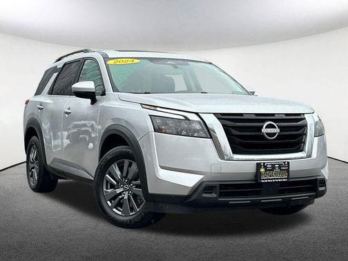 2024 Nissan Pathfinder SV 4WD