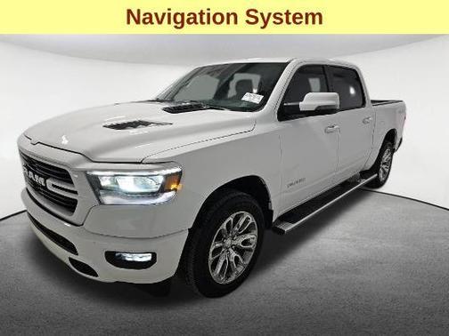 Bright White Clearcoat 2023 RAM 1500 Laramie