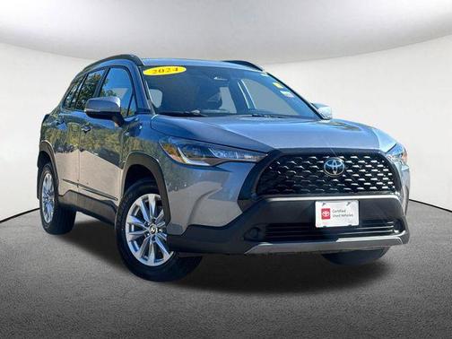 2024 Toyota Corolla Cross LE