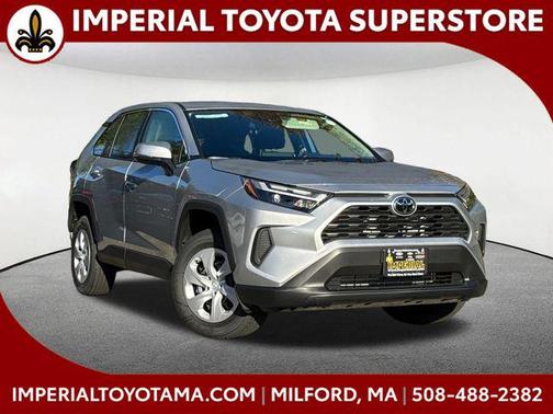 2025 Toyota RAV4 LE