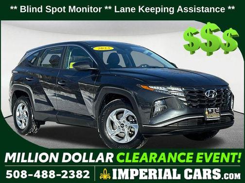 2023 Hyundai TUCSON SE