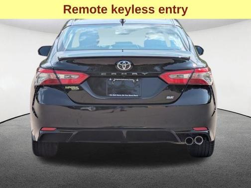 2019 Toyota Camry SE