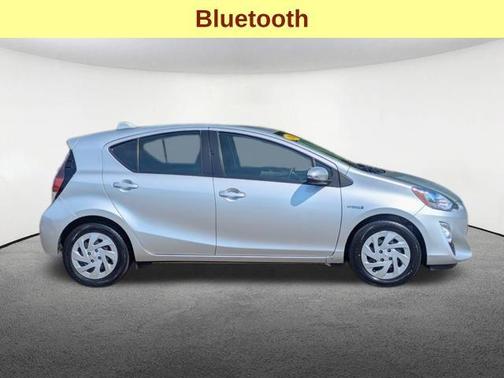 Classic Silver Metallic 2016 Toyota Prius c Two