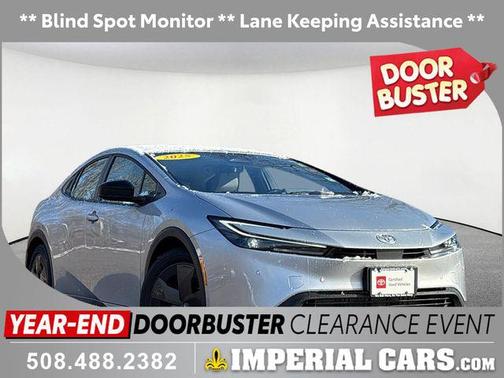 2025 Toyota Prius LE