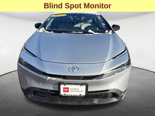 2025 Toyota Prius LE