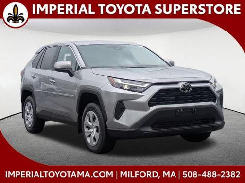 2025 Toyota RAV4 LE