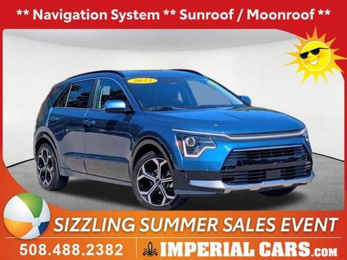 Mineral Blue 2023 Kia Niro Touring