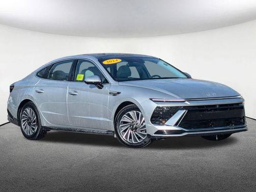 2024 Hyundai SONATA Hybrid Limited