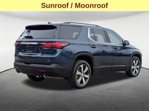2022 Chevrolet Traverse LT Leather