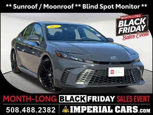 2025 Toyota Camry SE