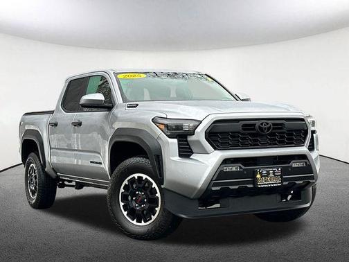 2025 Toyota Tacoma Hybrid TRD Off Road