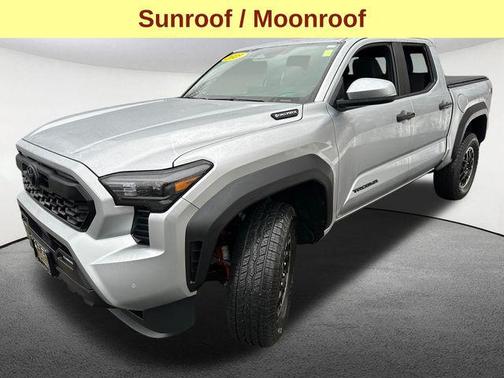 2025 Toyota Tacoma Hybrid TRD Off Road