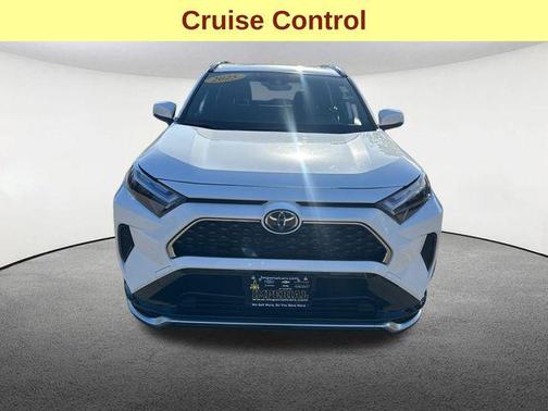 2025 Toyota RAV4 Hybrid SE
