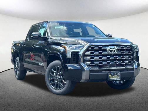 2025 Toyota Tundra Hybrid Platinum