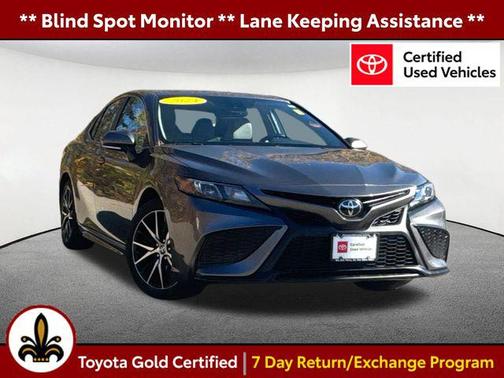 2024 Toyota Camry SE