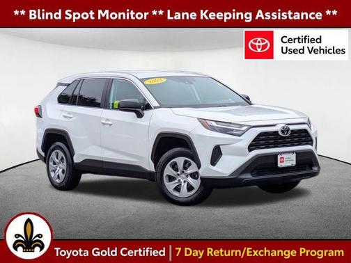 2023 Toyota RAV4 LE