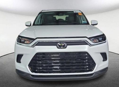 Wind Chill Pearl 2024 Toyota Grand Highlander XLE