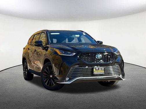 2026 Toyota Highlander XSE