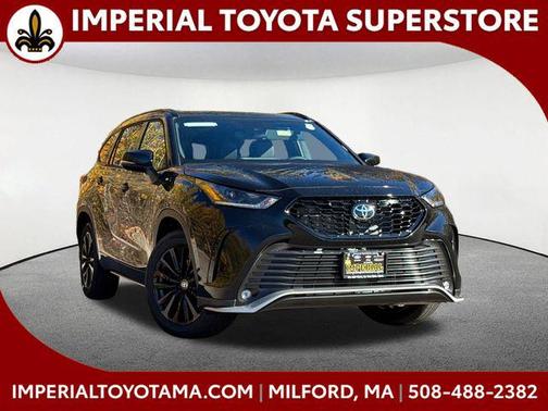 2026 Toyota Highlander XSE