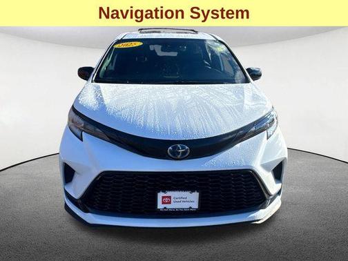 2025 Toyota Sienna XSE 7 Passenger