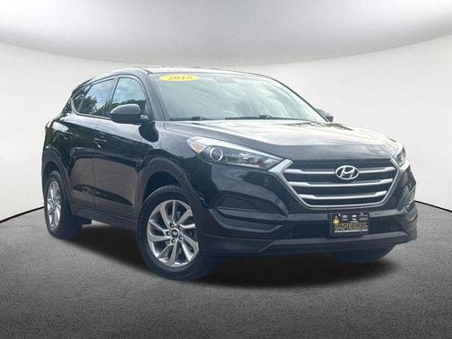 2018 Hyundai TUCSON SE