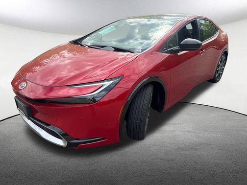 2025 Toyota Prius L
