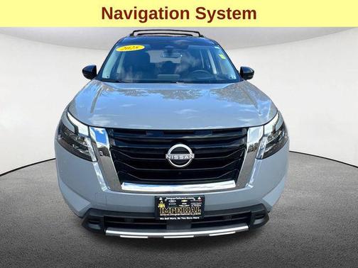 Super Black 2025 Nissan Pathfinder Platinum 4WD