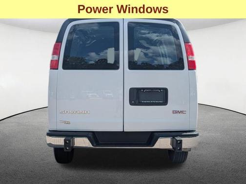 2023 GMC Savana 2500 Work Van