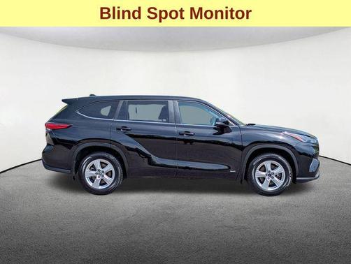 2023 Toyota Highlander Hybrid LE