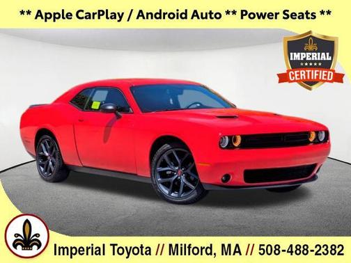 White Knuckle Clearcoat 2023 Dodge Challenger SXT