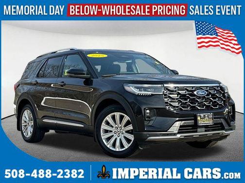 Agate Black Metallic 2025 Ford Explorer Platinum