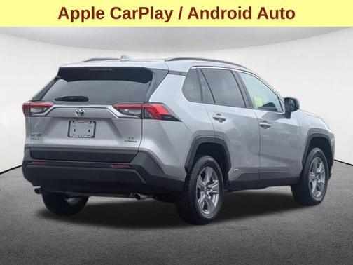 2022 Toyota RAV4 Hybrid LE