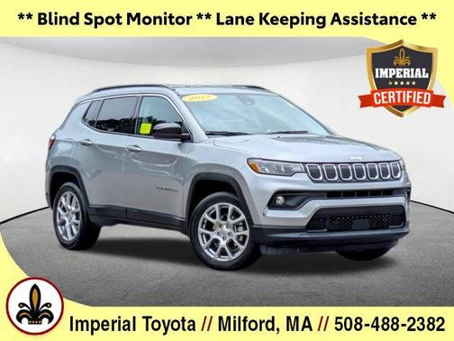 2022 Jeep Compass Latitude Lux