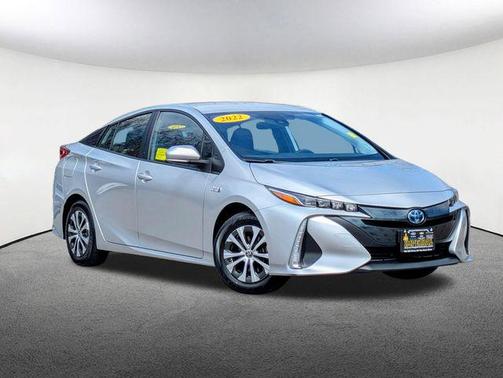 2022 Toyota Prius Prime LE