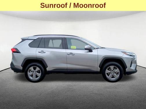 2023 Toyota RAV4 Hybrid XLE