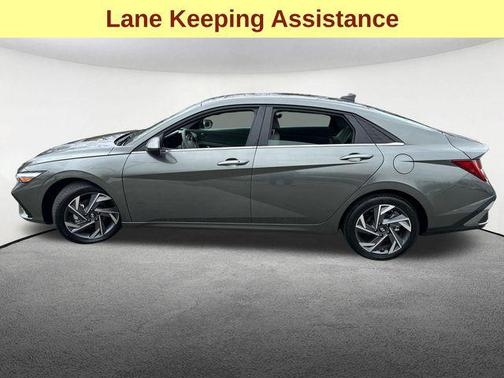 Amazon Gray 2025 Hyundai ELANTRA SEL