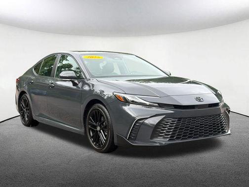 Underground 2025 Toyota Camry SE