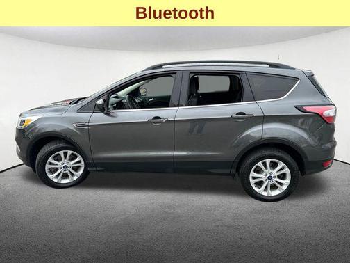 Magnetic Metallic 2018 Ford Escape SE