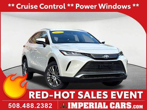 2022 Toyota Venza XLE