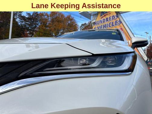 2022 Toyota Venza XLE