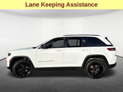 2022 Jeep Grand Cherokee Altitude