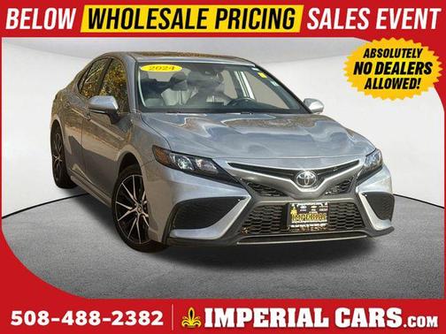 2024 Toyota Camry SE
