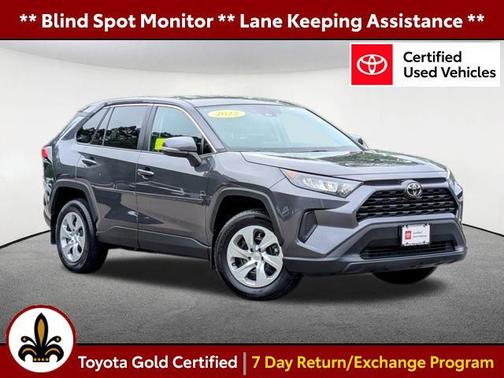 2022 Toyota RAV4 LE