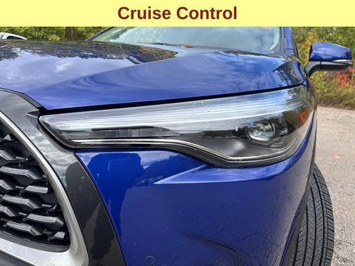 2024 Toyota Corolla Cross XLE